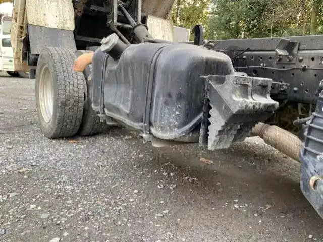 平成23年11月中古小型いすゞの画像28