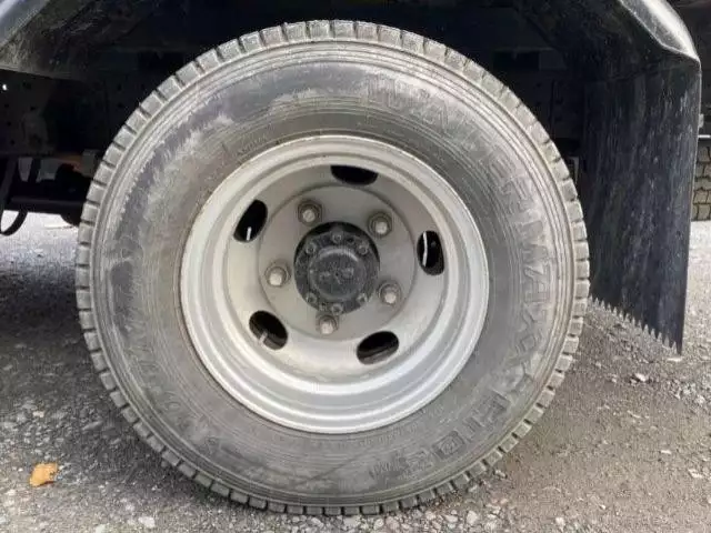 平成27年12月中古小型三菱ふそうキャンターの画像22