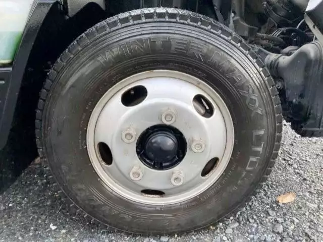 平成27年12月中古小型三菱ふそうキャンターの画像32