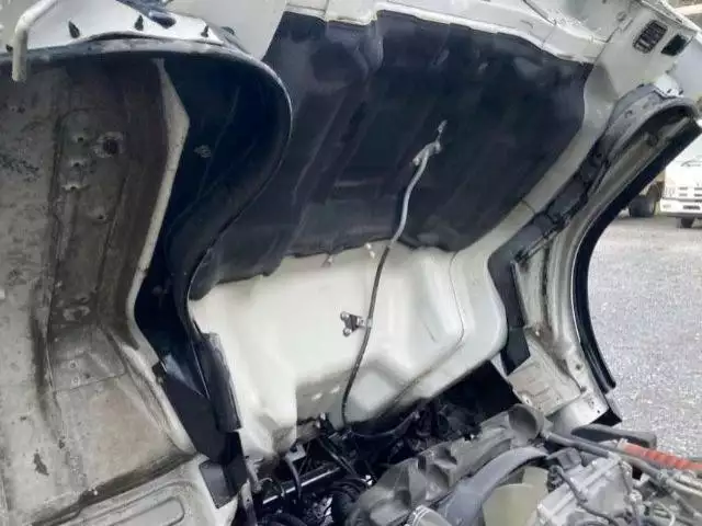 平成27年12月中古小型三菱ふそうキャンターの画像8