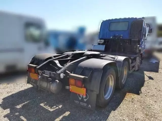 平成22年09月中古大型トラクタヘッドいすゞギガの画像3