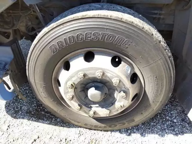 平成22年09月中古大型トラクタヘッドいすゞギガの画像29