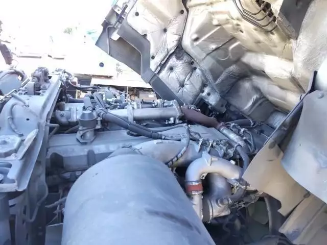 平成22年09月中古大型トラクタヘッドいすゞギガの画像7