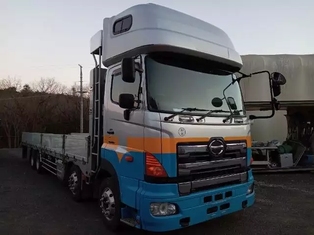 平成25年09月中古大型日野プロフィアの画像2