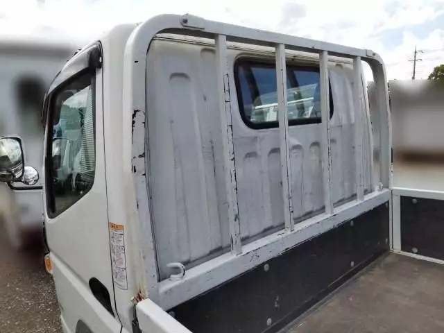 平成29年09月中古小型三菱ふそうキャンターの画像14