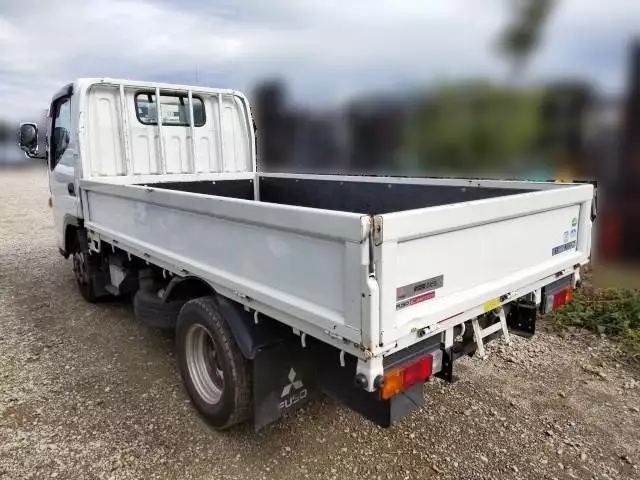 平成29年09月中古小型三菱ふそうキャンターの画像4