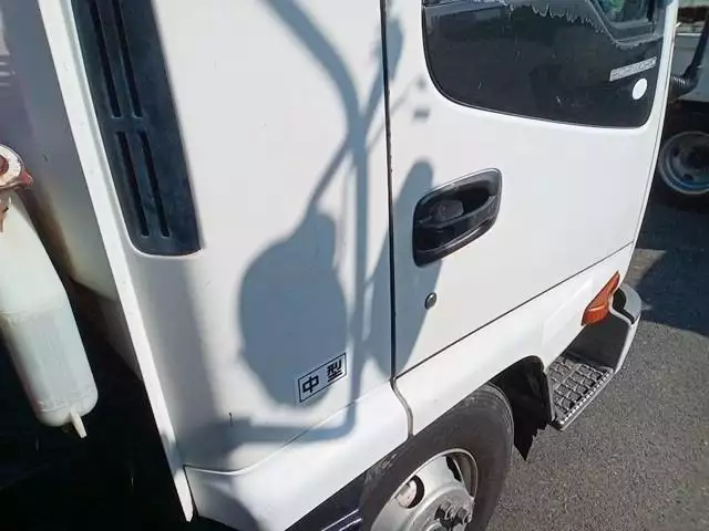 平成17年01月中古中型いすゞフォワードの画像25