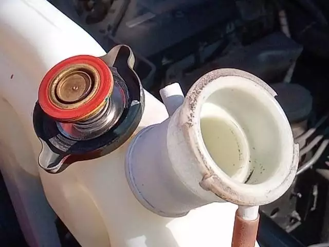 平成17年01月中古中型いすゞフォワードの画像8