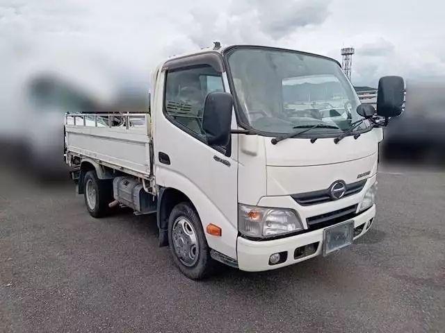 平成27年07月中古小型日野デュトロの画像2