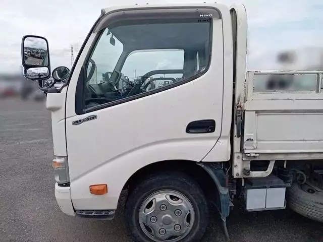 平成27年07月中古小型日野デュトロの画像15