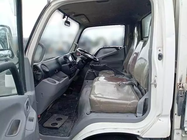 平成27年07月中古小型日野デュトロの画像16