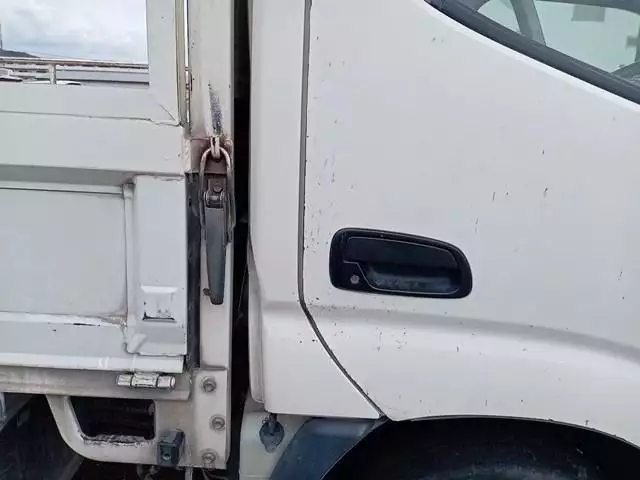 平成27年07月中古小型日野デュトロの画像28