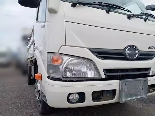 平成27年07月中古小型日野デュトロの画像29