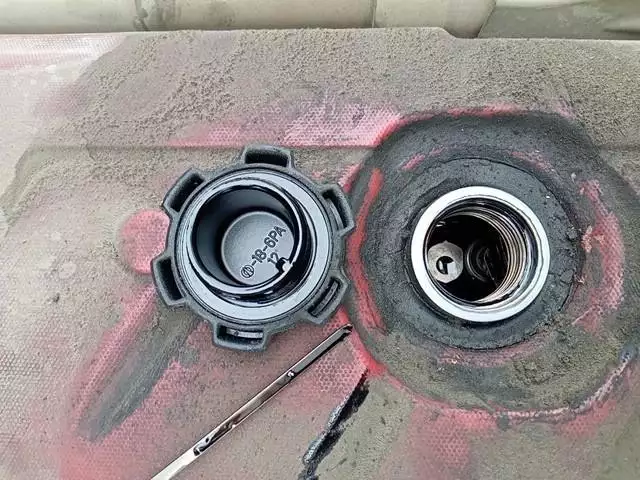 平成27年07月中古小型日野デュトロの画像10