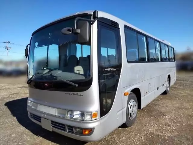 平成25年11月中古中型バスいすゞガーラミオの画像1