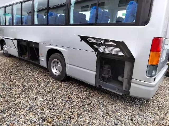 平成25年11月中古中型バスいすゞガーラミオの画像23