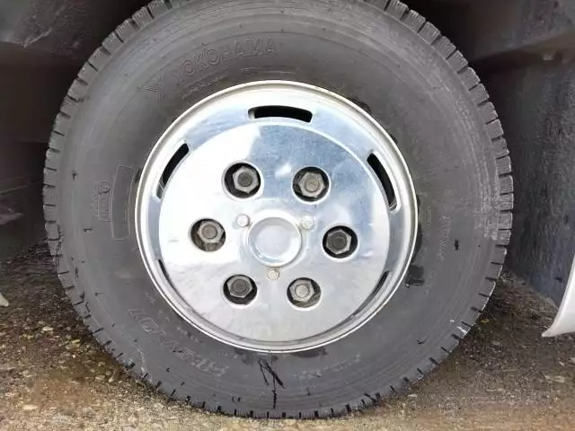 平成25年11月中古中型バスいすゞガーラミオの画像24