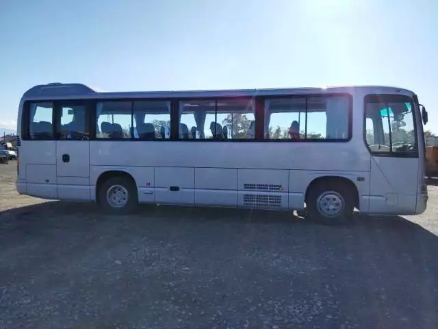 平成25年11月中古中型バスいすゞガーラミオの画像28