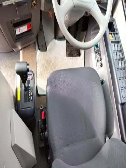 平成25年11月中古中型バスいすゞガーラミオの画像33
