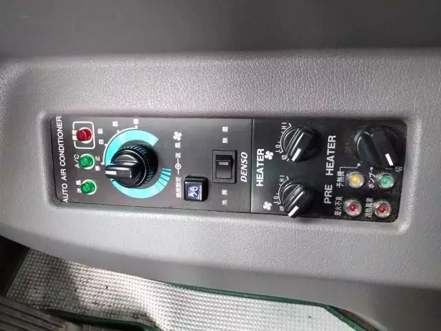 平成25年11月中古中型バスいすゞガーラミオの画像37