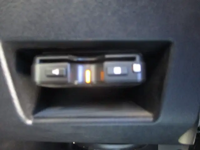 車検付(R5.4)平成31年 ハイグレード 低床4軸ウィング 428馬力 AT ナビ バックモニター ETCの画像42