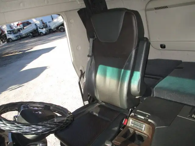 車検付(R5.4)平成31年 ハイグレード 低床4軸ウィング 428馬力 AT ナビ バックモニター ETCの画像50