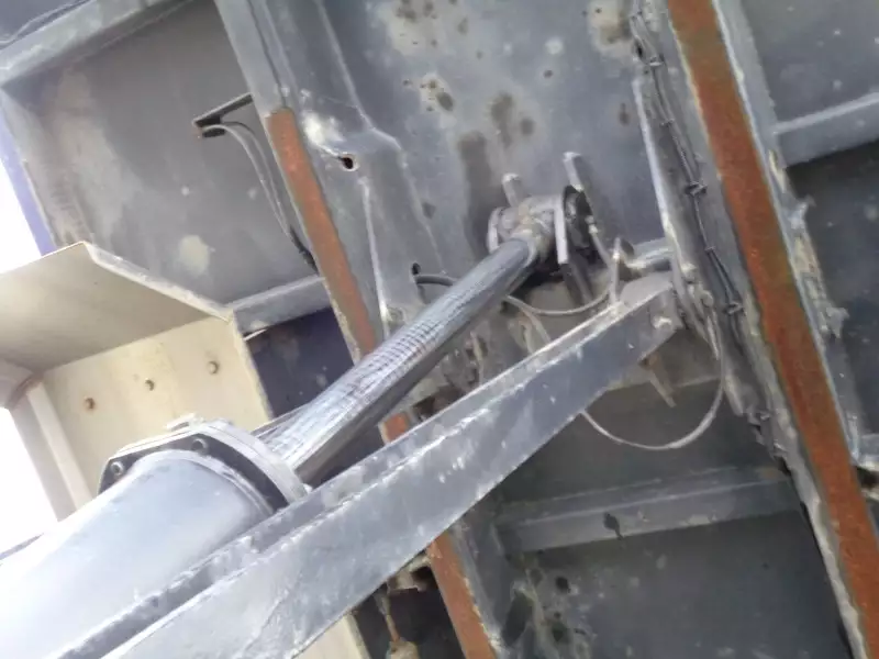 平成25年11月中古大型ダンプ三菱ふそうスーパーグレートの画像18