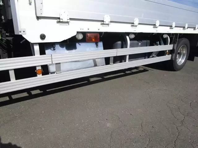 中古小型トラクタヘッドの画像4