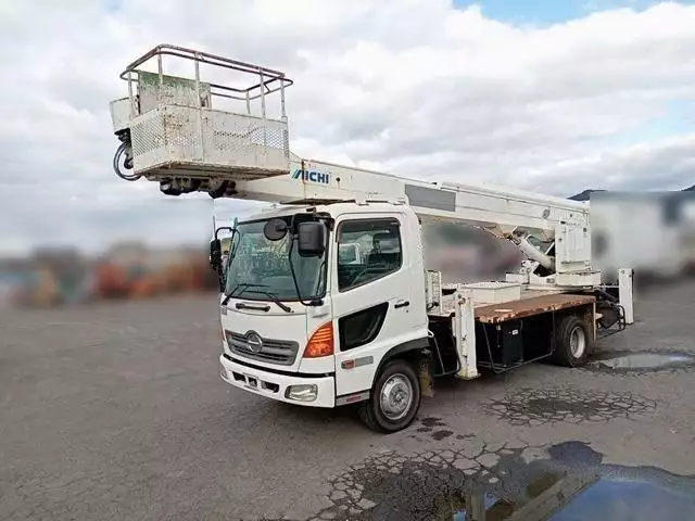 平成17年03月中古中型日野レンジャーの画像1