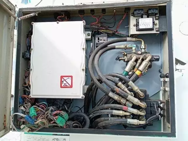 平成17年03月中古中型日野レンジャーの画像29