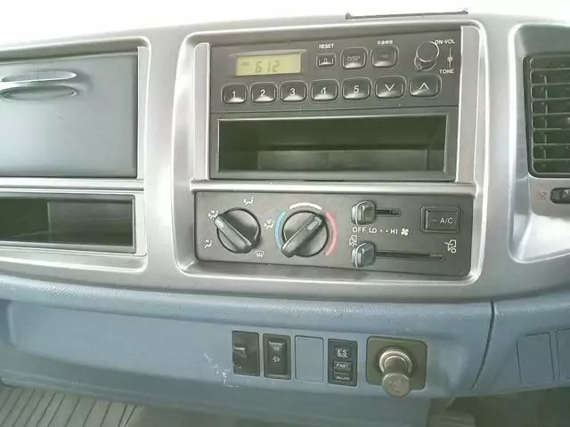 平成17年03月中古中型日野レンジャーの画像7