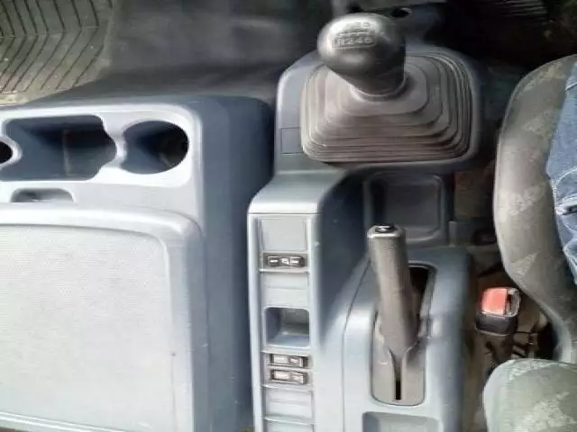 平成17年03月中古中型日野レンジャーの画像8