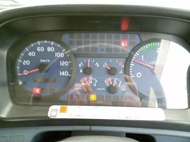 平成17年03月中古中型日野レンジャーの画像9