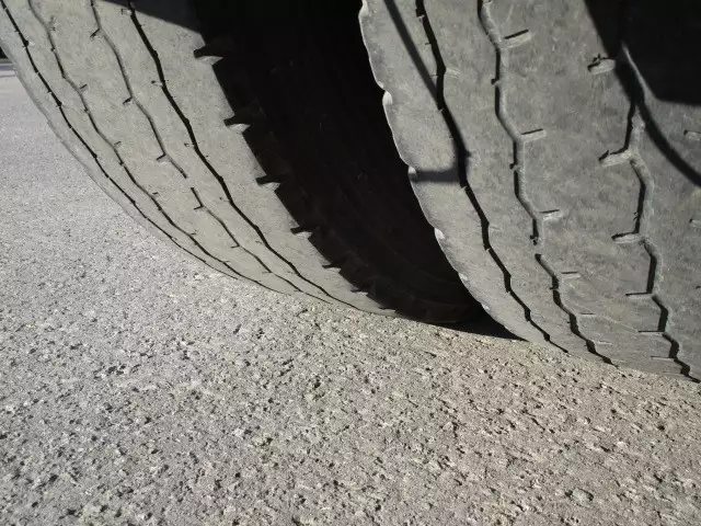 平成23年09月中古大型トラクタヘッド日野日野の画像11