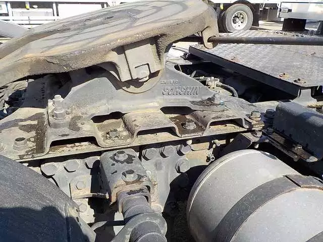 平成23年09月中古大型トラクタヘッド日野日野の画像16