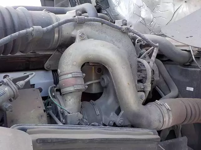 平成23年09月中古大型トラクタヘッド日野日野の画像21