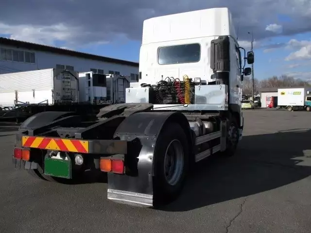 平成23年09月中古大型トラクタヘッド日野日野の画像4