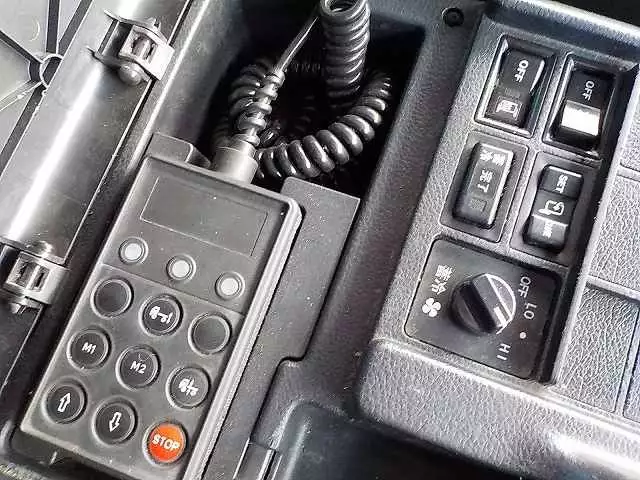 平成23年09月中古大型トラクタヘッド日野日野の画像32