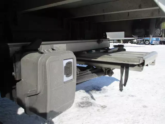 平成28年06月中古中型冷凍バン・ウィング日野レンジャーの画像21