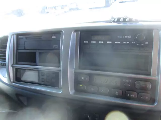 平成28年06月中古中型冷凍バン・ウィング日野レンジャーの画像49