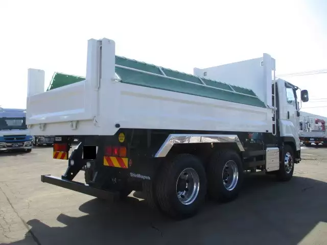 令和04年01月中古大型いすゞギガの画像5