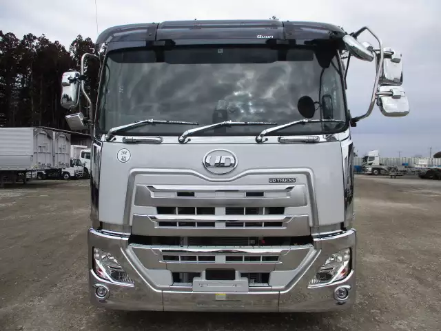 令和02年08月中古大型日産UDＵＤトラックスの画像2