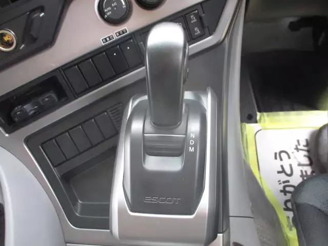 令和02年08月中古大型日産UDＵＤトラックスの画像31