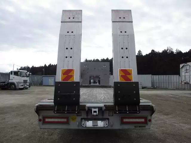 令和02年08月中古大型日産UDＵＤトラックスの画像6