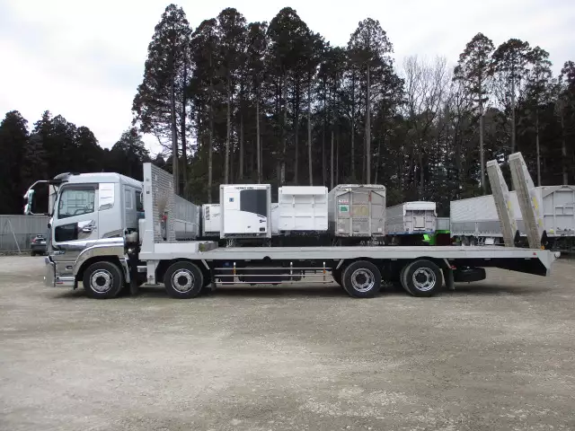 令和02年08月中古大型日産UDＵＤトラックスの画像8