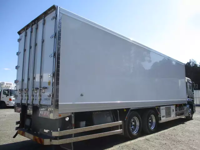 令和01年/平成31年02月中古大型冷凍バン・ウィング日産UDクオンの画像5