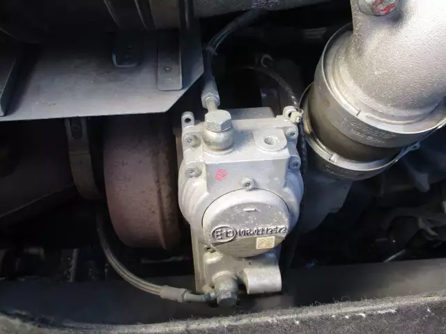 令和01年/平成31年02月中古大型冷凍バン・ウィング日産UDクオンの画像50