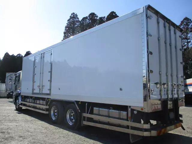 令和01年/平成31年02月中古大型冷凍バン・ウィング日産UDクオンの画像7