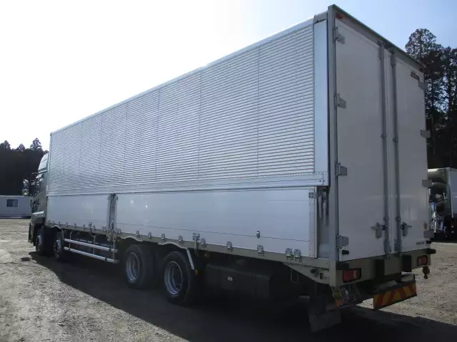 平成30年10月中古大型アルミバン・ウィング日産UDクオンの画像7