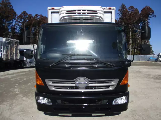 平成27年06月中古中型冷凍バン・ウィング日野レンジャーの画像2